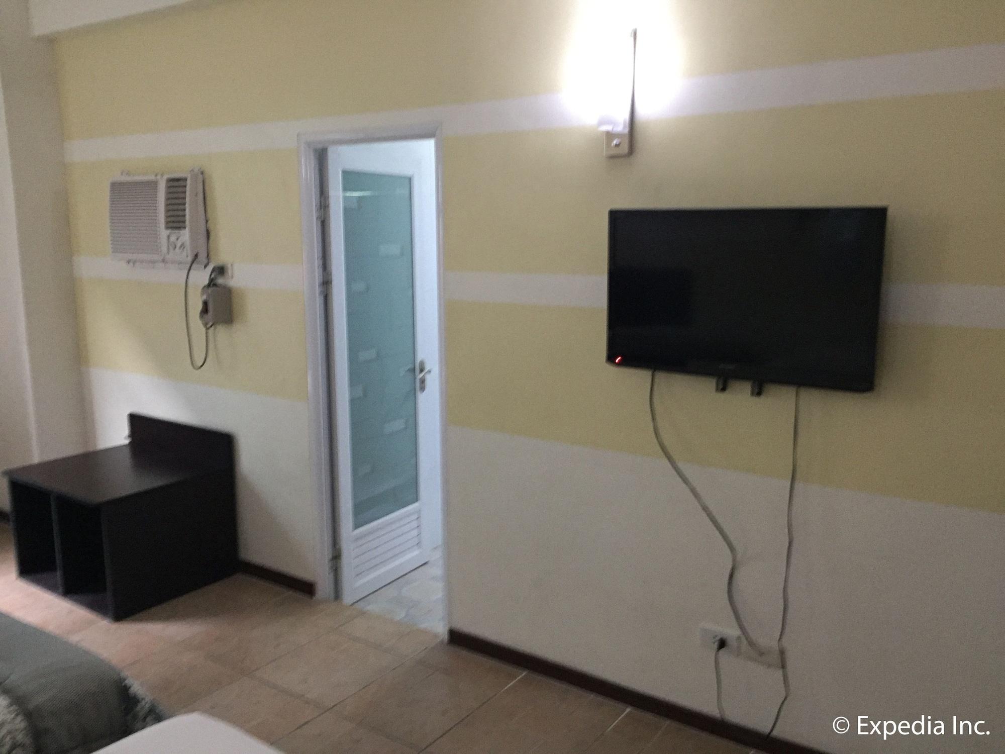Metro Park Hotel Mandaue Cebu Kültér fotó