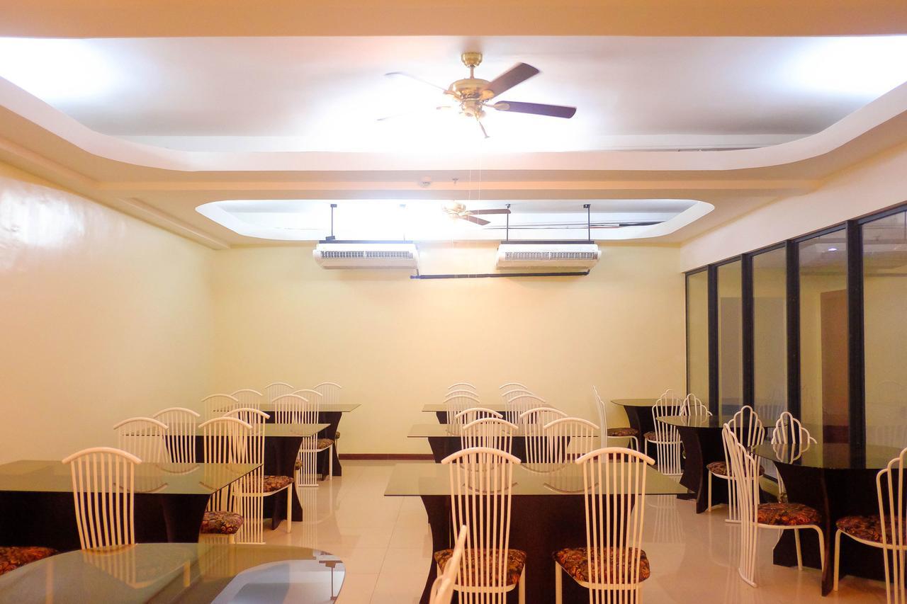 Metro Park Hotel Mandaue Cebu Kültér fotó